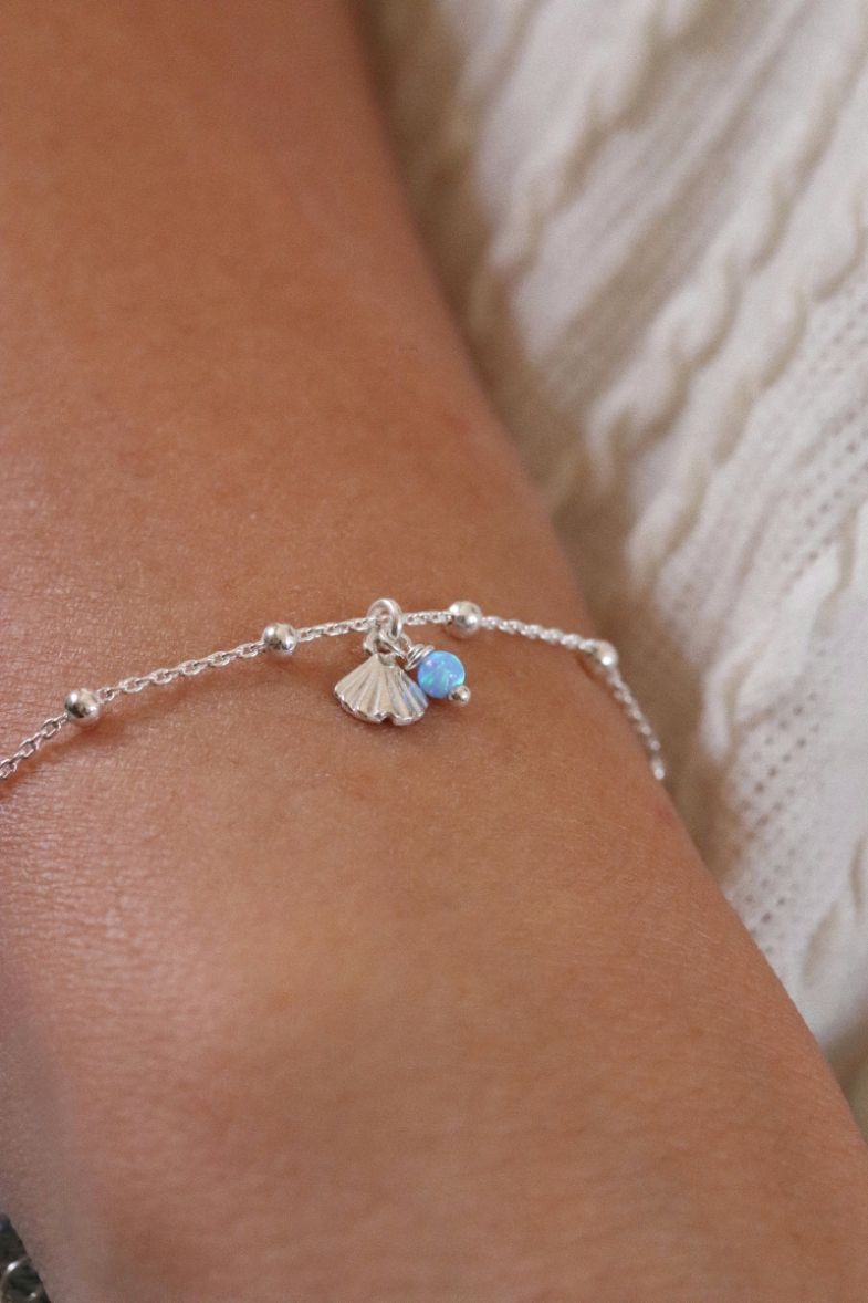 צמיד כדוריות עם צדף קטן ואופל כחול מכסף טהור 925.jpg