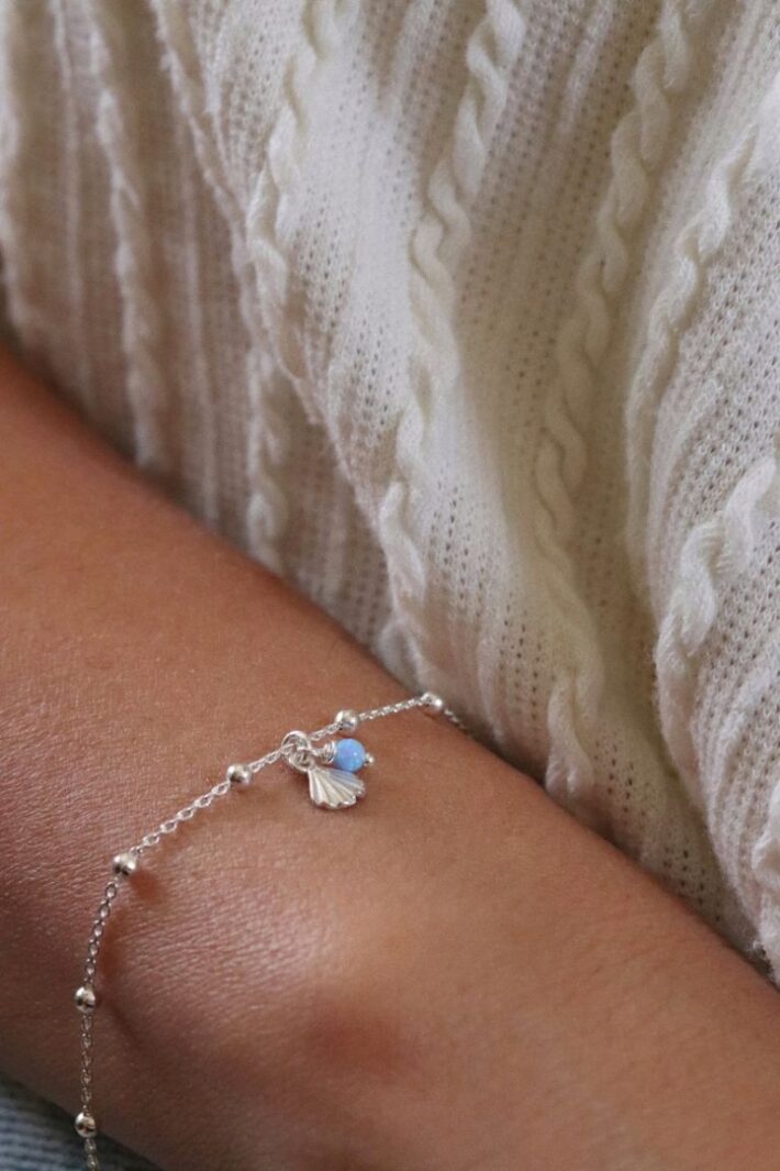 צמיד כדוריות עם צדף קטן ואופל כחול מכסף טהור 925.jpg