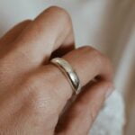 טבעת בייסיק עבה וחלקה בצורת כיפה מכסף אמיתי 925.jpg