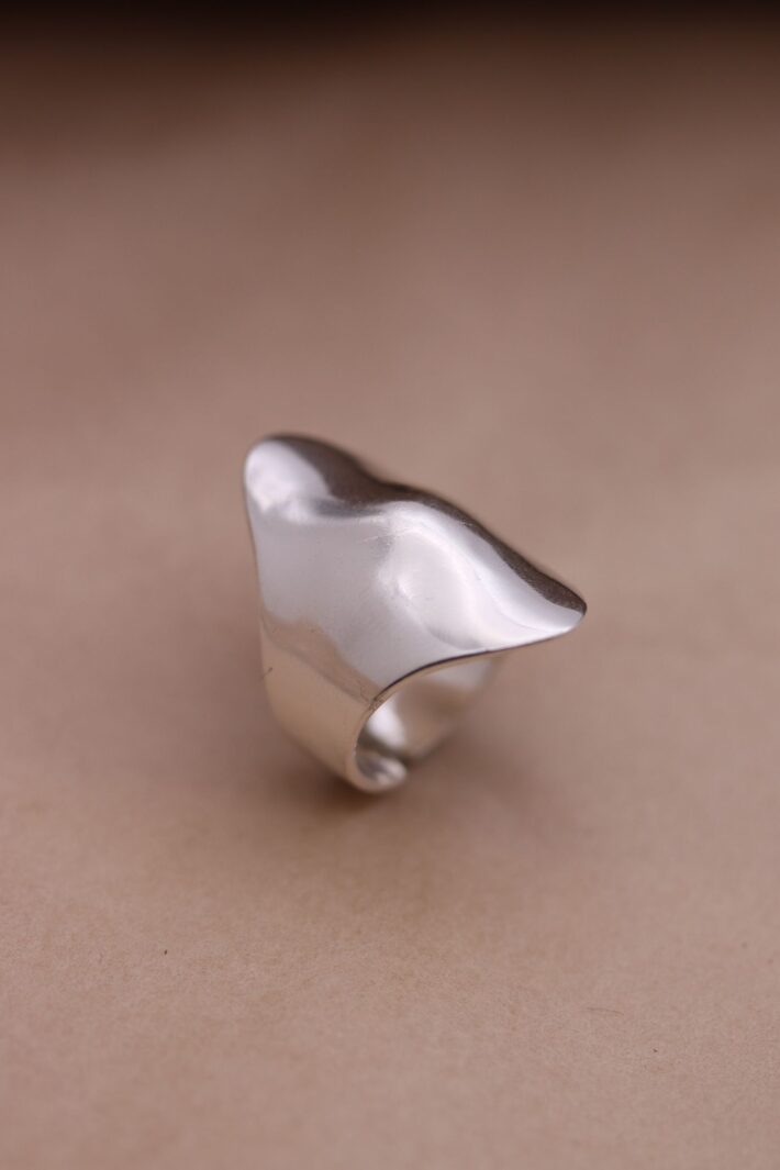 טבעת מוארכת פתוחה עם נוכחות מכסף אמיתי 925.jpg