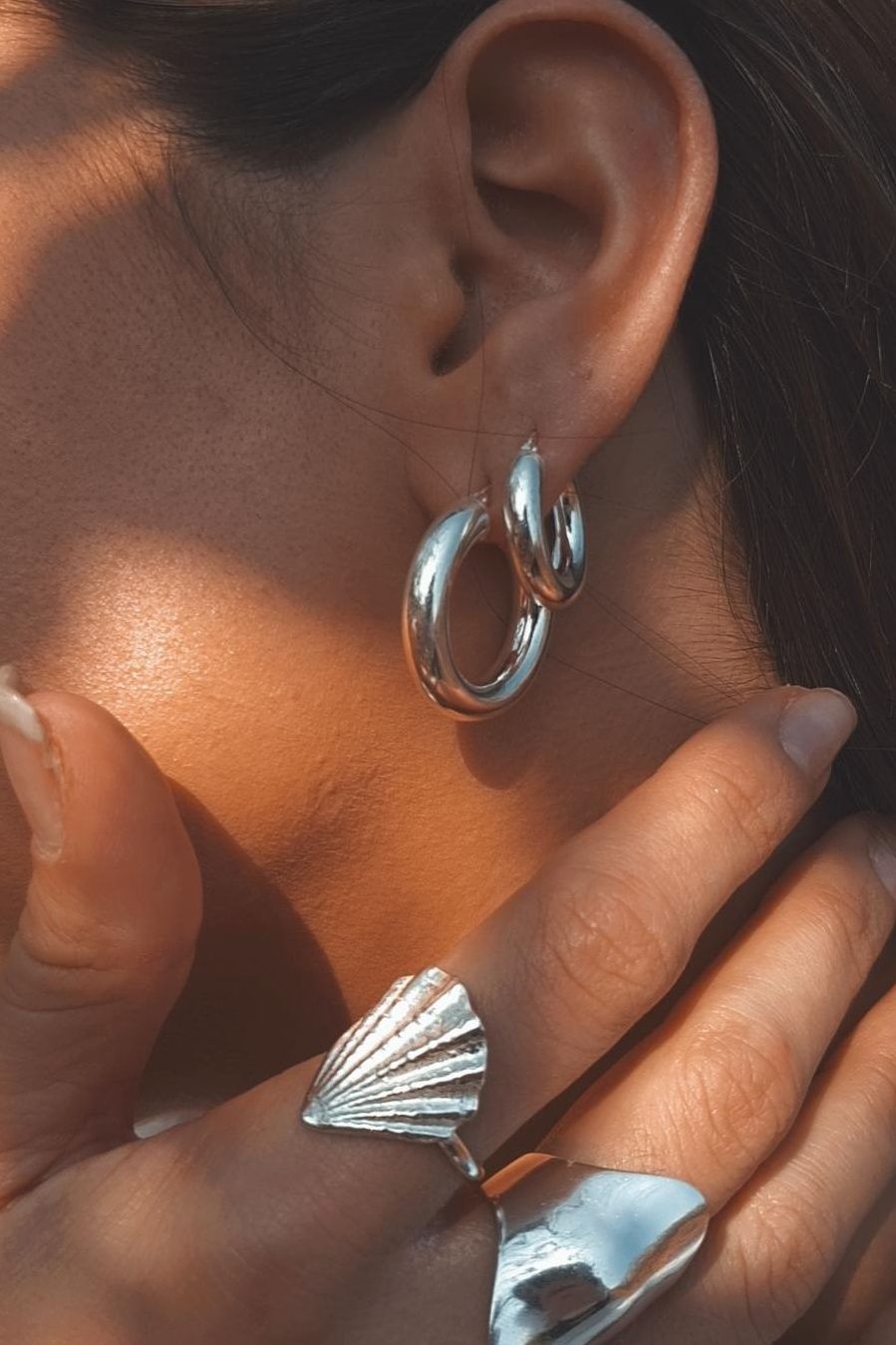 עגילי חישוק כסף עבים ובעלי נוכחות מכסף אמיתי 925