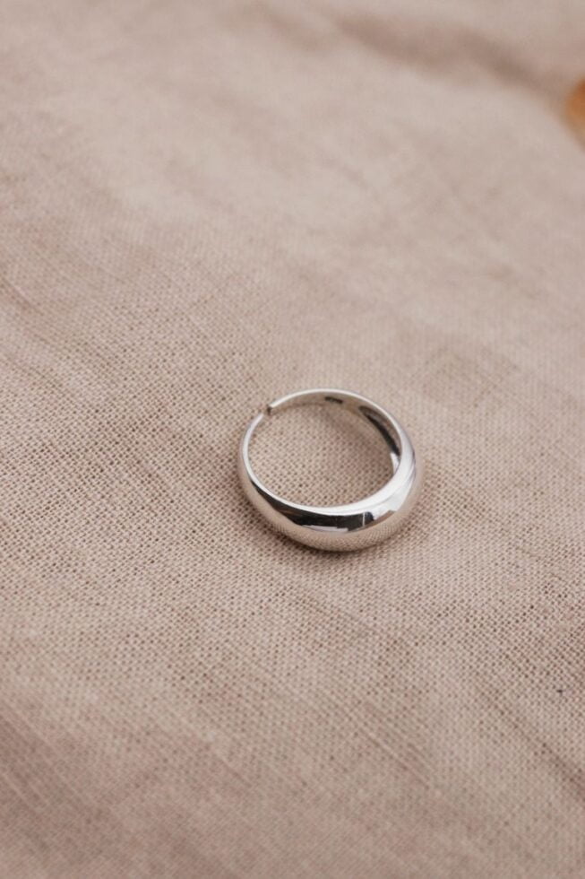 טבעת בייסיק נפתחת מכסף טהור 925 1.jpg