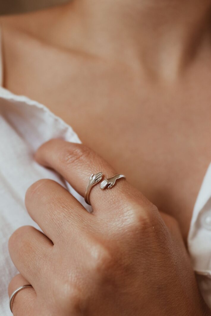 טבעת חיבוק נפתחת מכסף טהור 925.jpg