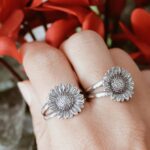 טבעת פרח חמניה גדולה מכסף טהור 925 .jpg