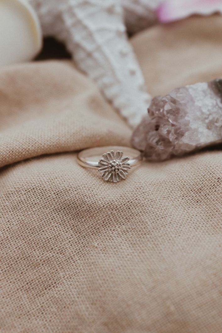 טבעת פרח חרצית מכסף טהור 925 3 1.jpg