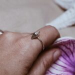 טבעת קונכיה עדינה מכסף טהור 925 2.jpg