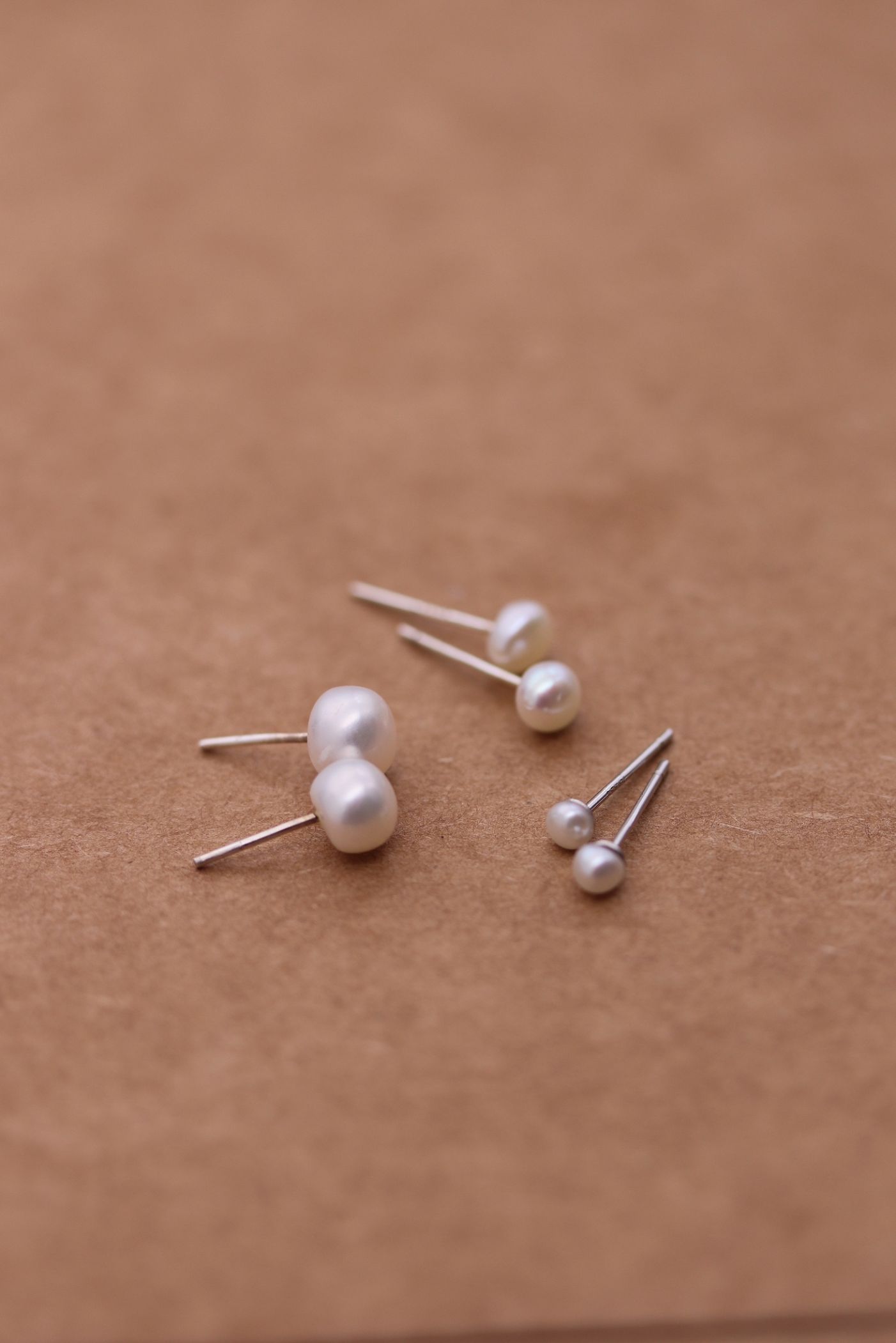 עגילי פנינה צמודים לאוזן כסף 925 3.jpg