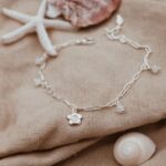 צמיד לולאות עדין עם תליוני ים מכסף אהור 925 3.jpg