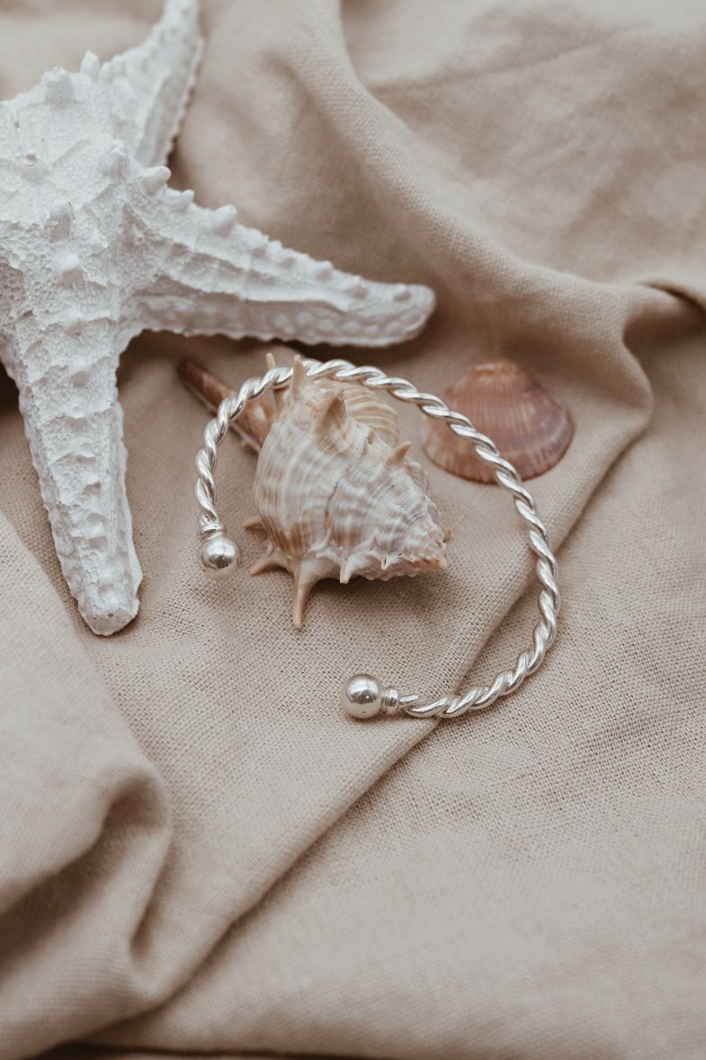 צמיד קשיח בצורת חבל מכסף טהור 925.jpg