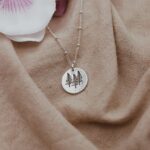 שרשרת כדוריות עדינה עם תליון ברושים עצים מכסף טהור 925.jpg