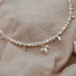 שרשרת פנינים עם תליוני כסף טהור 925 1.jpg