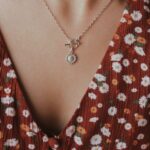 שרשרת פרח חמניה עם אבזם סגירה קדמי מכסף טהור 925.jpg