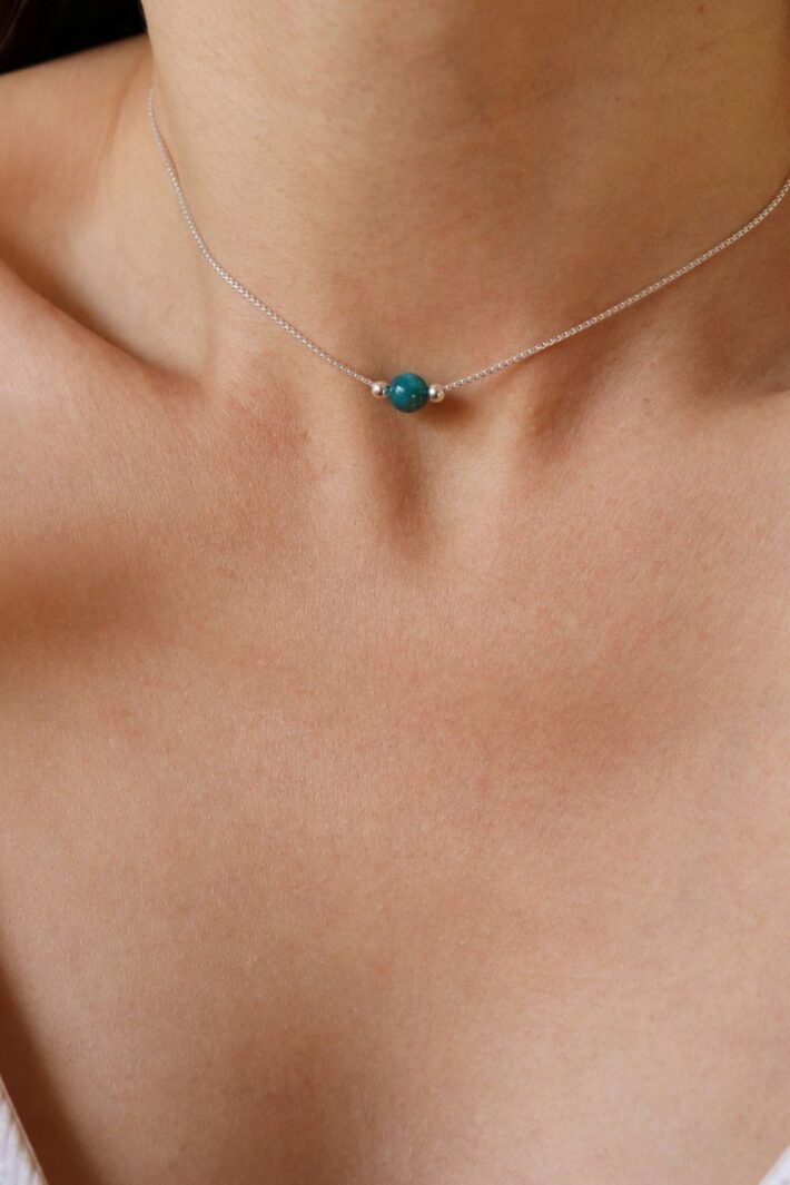 שרשרת צוקר אבן חן אפטייט עדינה בגוון כחול עמוק מכסף טהור 925 2.jpg