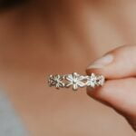 טבעת פרחים עדינה מכסף 925