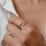 טבעת חיבוק עם משמעות של אהבה נפתחת מכסף טהור 925 סטרלינג סילבר (1)