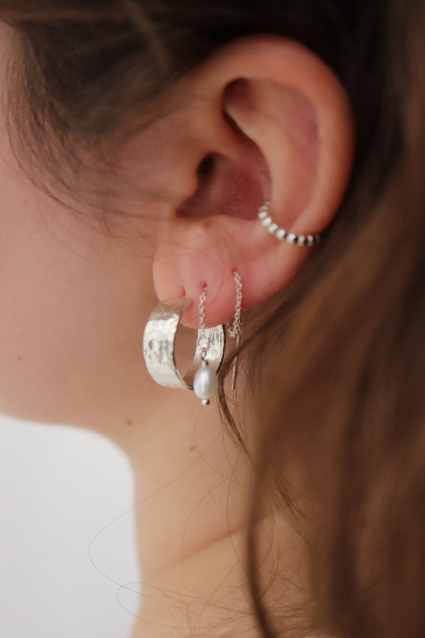 עגילי חישוק מרוקעים עבים מכסף טהור 925