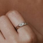 טבעת חותם חריטה עדינה מכסף טהור 925