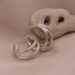 עגילי חישוק מניפה מדורגים עם נוכחות מכסף 925 (2)