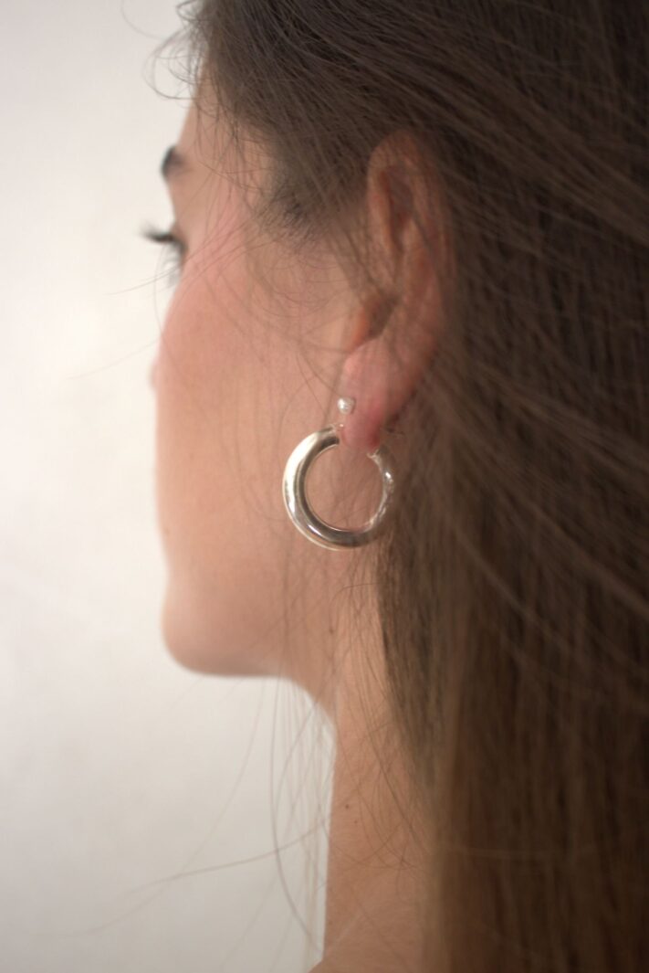 עגילי חישוק עבים נפוחים עם נוכחות מכסף 925 (2)