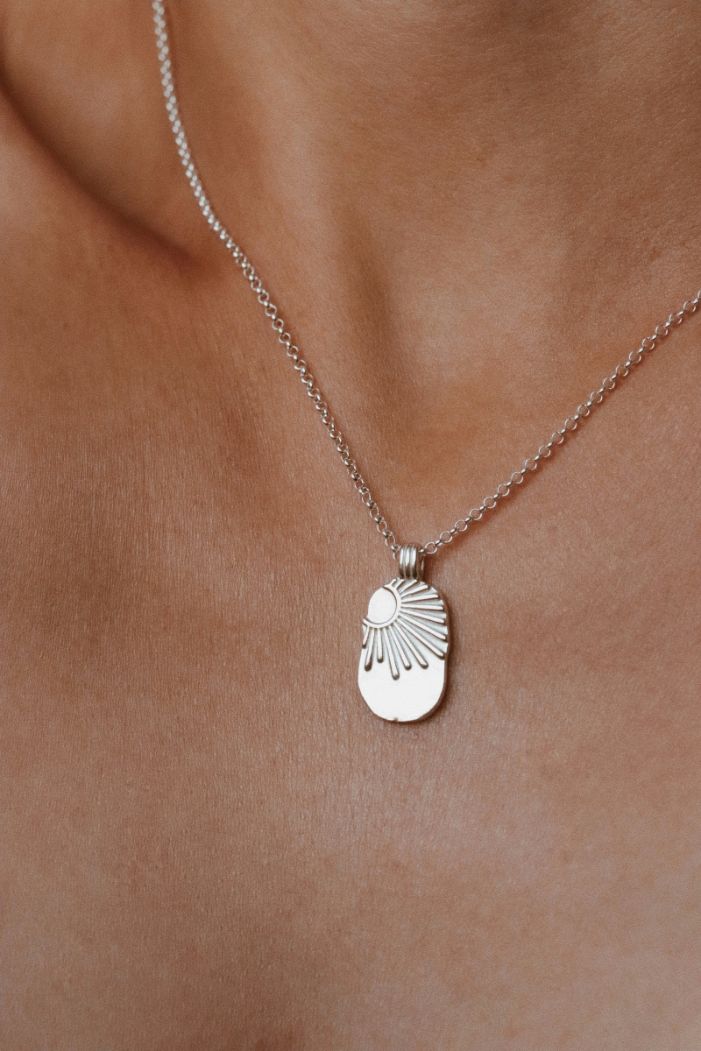 שרשרת שמש מכסף טהור 925.jpg