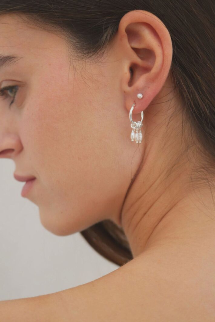 עגילי חישוק פנינים מכסף 925 (1)