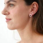 עגילי אליפסה חלולים צמודים לאוזן מכסף 925