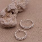 עגילי חישוק קטנים מעוטרים מכסף 925 (1)