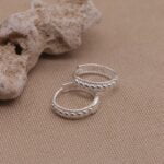 עגילי חישוק קטנים מעוטרים מכסף 925 (2)