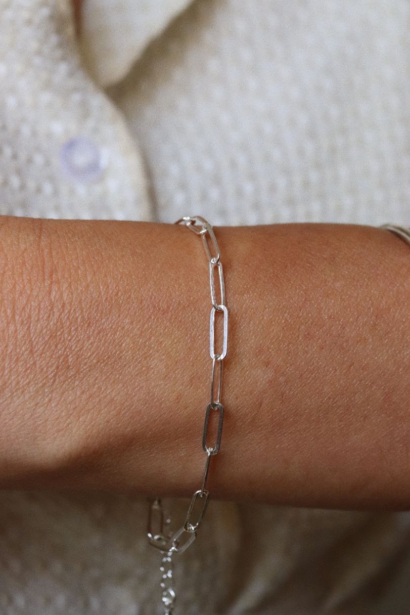 צמיד לולאות מוארכות בייסיק מכסף 925 או גולדפילד