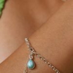 צמיד לולאות מכסף בשילוב אבן חן לרימר תכלת בצורת טיפה מכסף 925 (1)