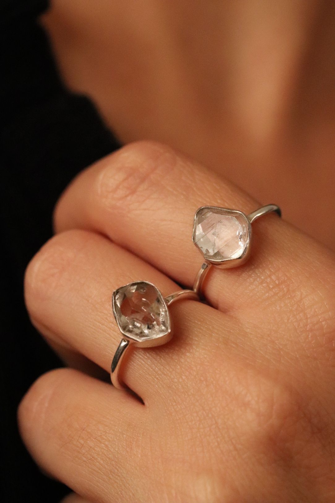 טבעות אבני חן מכסף אמיתי טבעת קוורץ יהלום הרקימר אבן חן אפורה מכסף 925 עמידה במים (1)