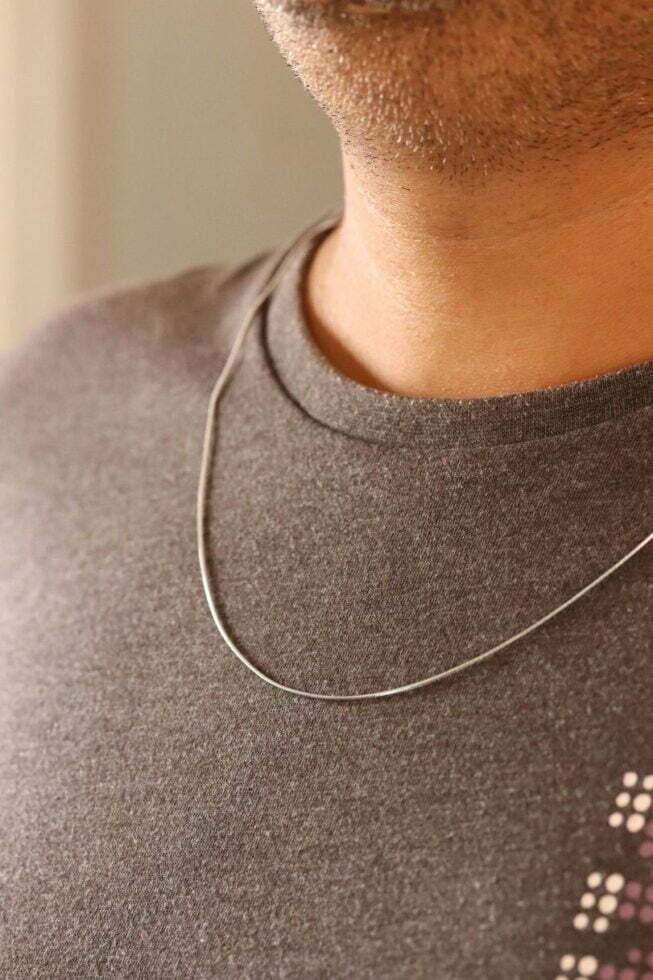 שרשרת דקה לגבר ללא תליון עמידה במים