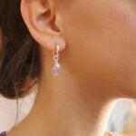 עגילי חישוק מכסף עם אבני אמטיסט סגולות ופנינים לבנות כסף 925 (1)