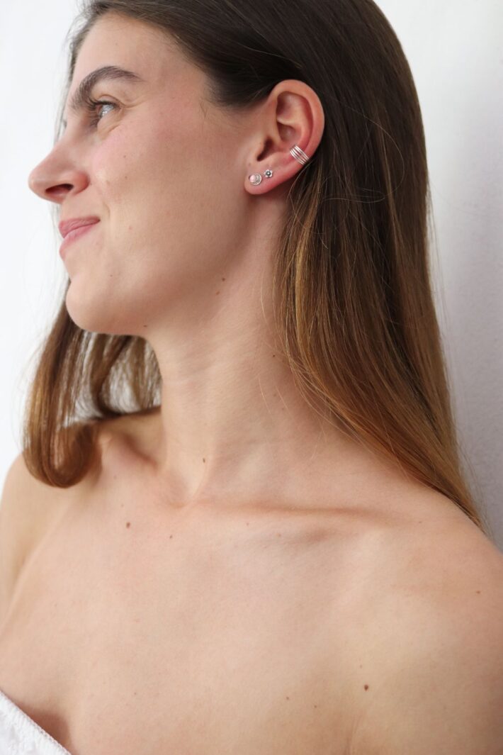 עגילי רוזקוורץ צמודים לאוזן מכסף 925