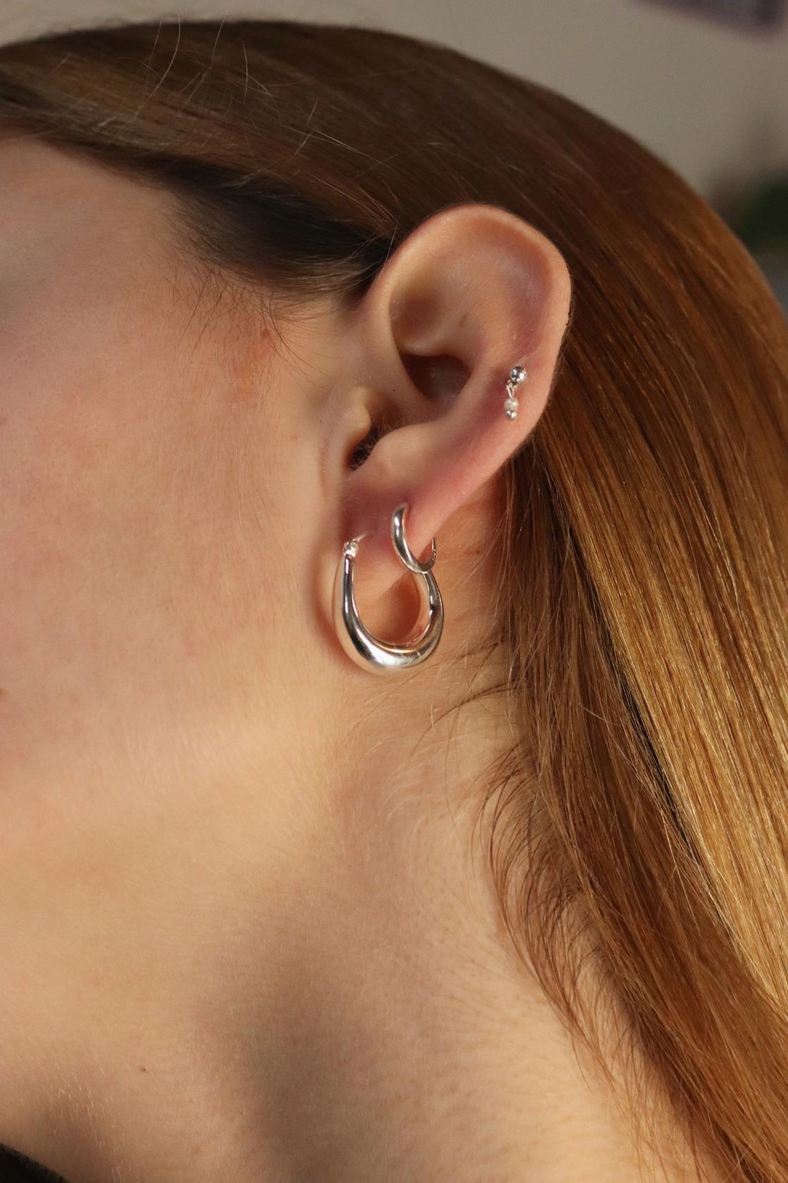 עגילי חישוק כסף עבים בצורת טיפה מכסף 925 (2)