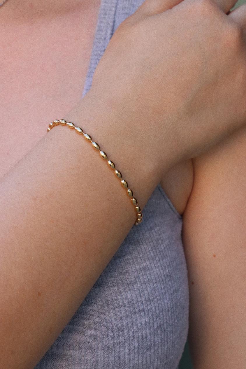 צמיד זהב לנשים עדין ומיוחד